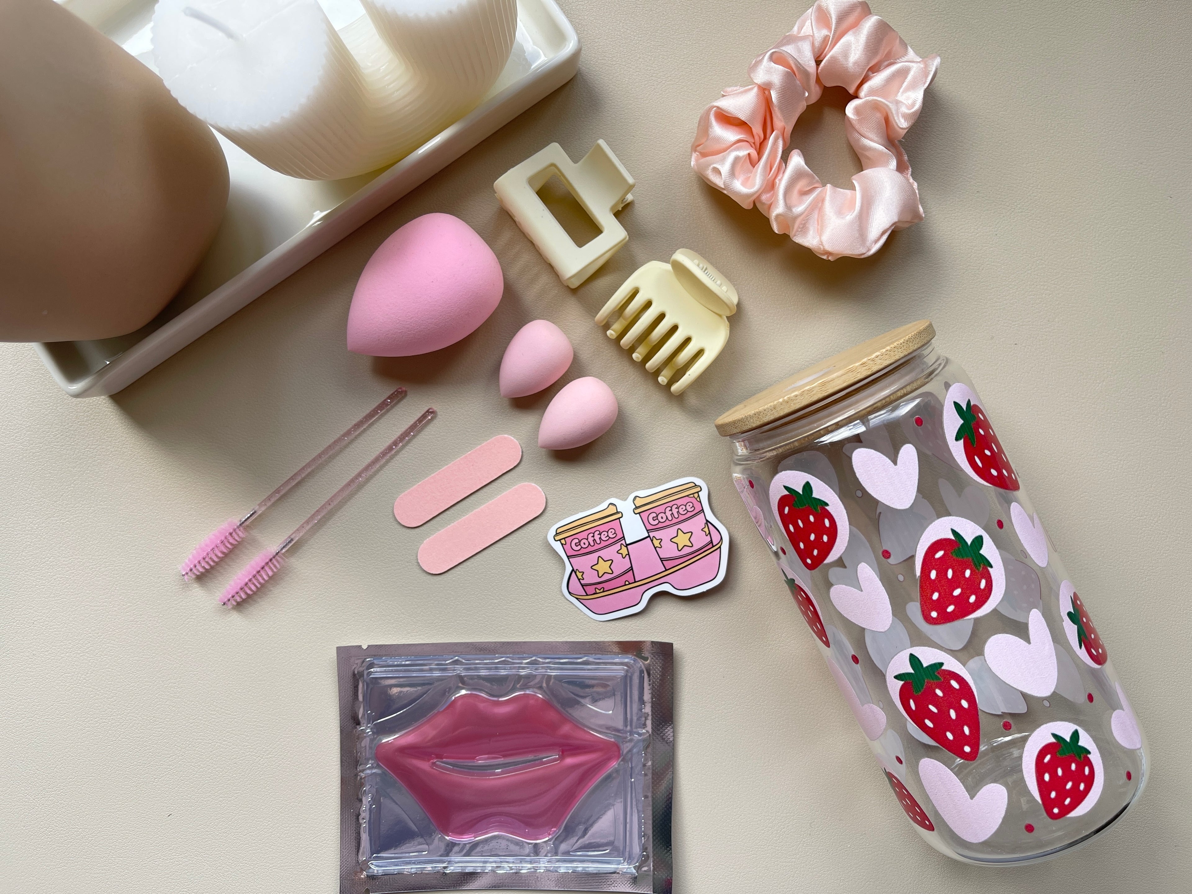Strawberry Bliss Clear 16 oz. Glass Cup Bundle